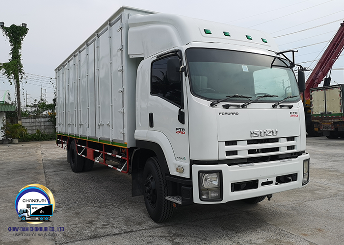 Isuzu FTR 240 ตู้ 10 บาน ยาว 7.5 เมตร